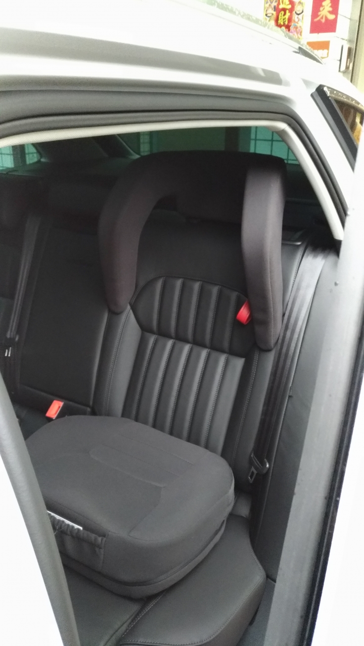 Škoda Superb Combi L&K 4X4 加裝徐府遮陽簾開箱