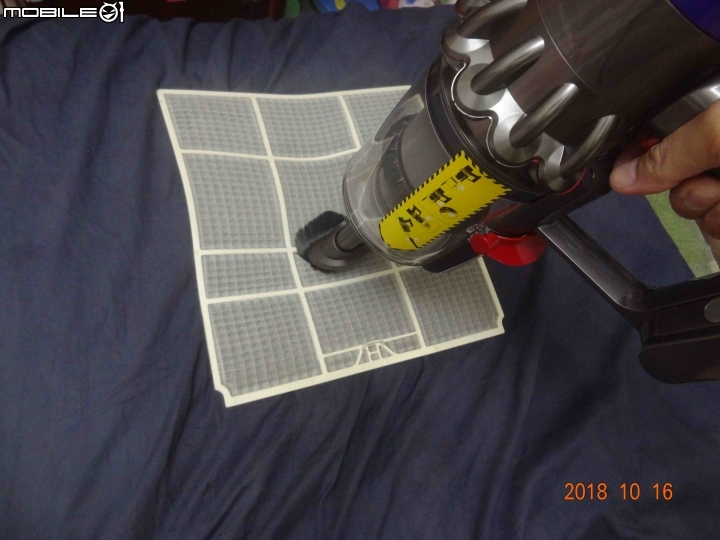 啵音光速淨化家裡髒汙..dyson陪你寵愛毛孩! 試用《Dyson Cyclone V10™》吸塵器