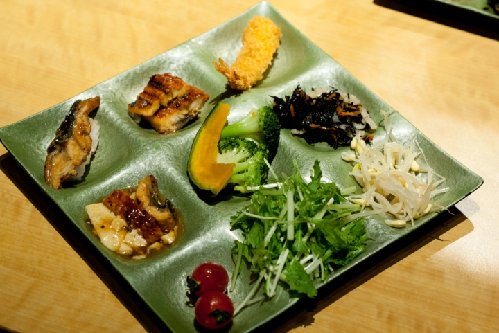 【美食。食記】東京 上野廣小路 鰻魚吃到飽 下次是松茸 大地的贈物 大地の贈り物 上野店 放題 吃到飽 Buffet 推薦