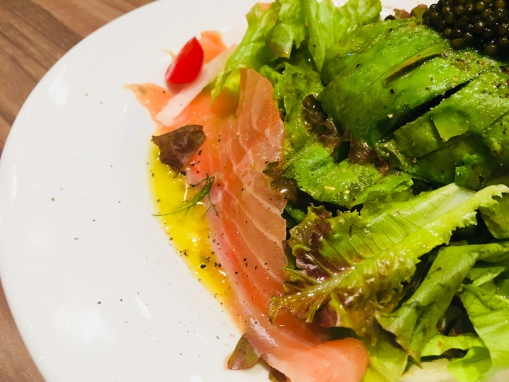 【美食。食記】東京 銀座 付這600円我超甘願! 聚會及結婚二訪 我的義大利 俺のイタリアン TOKYO 義大利麵 披薩 燉飯 甜點 提拉米蘇 推薦