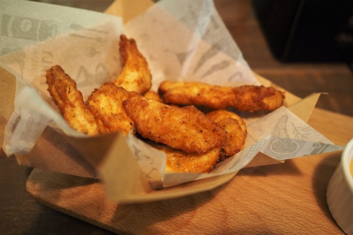 【台北南京復興站 | 餐廳】來場義式風味的室內野餐✳薄多義Bite 2 Eat(復南店)