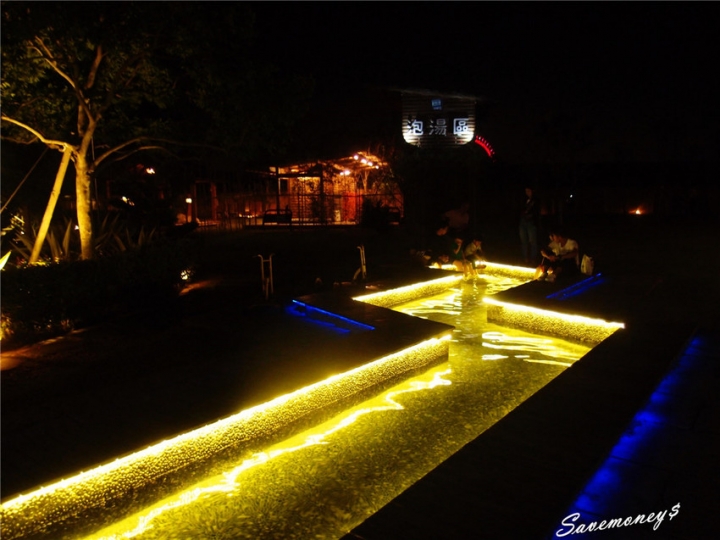 花博餐廳推薦｜后里星月大地,可泡湯賞夜景,還有花博宴 - 達人Emily的播報台