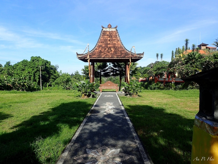 【Ubud, Bali 烏布 峇里島】Kampoeng JOGLO ABANGAN 跟錢櫃包廂一樣的私人泳池VILLA房