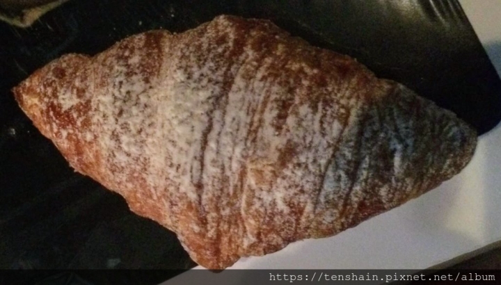 [台北美食]八月堂殿堂級可頌~果然好吃！