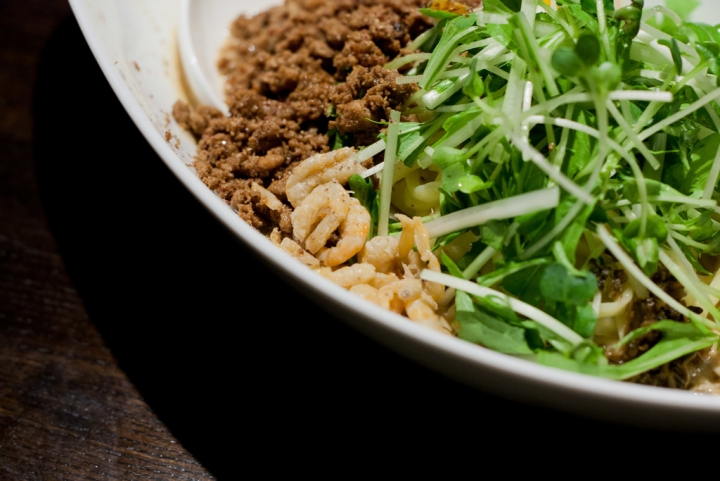 【美食。食記】東京 湯島 要多麻，要多辣都可以！四川担担麺 阿吽 湯島本店 拉麵 麻辣 推薦