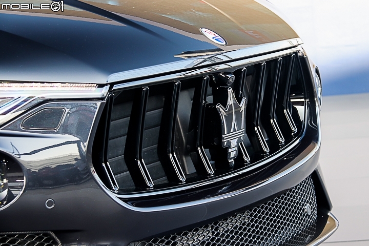 【國內新訊】Maserati最強旗艦「Levante Trofeo」898萬元起正式登台，3.9秒破百、極速304km/h的超級SUV！
