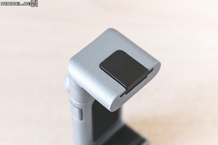 Manfrotto TwistGrip Clamp 鋁合金手機夾開箱分享‧質感上乘 內建冷靴座！