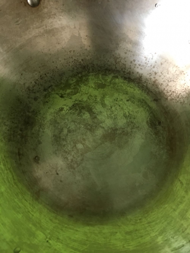 為什鍋子會變成這樣？