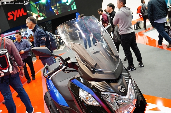 【EICMA2018】MAXSYM TL、HD300 強勢登場！SYM 米蘭車展完整介紹！