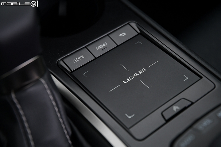 Lexus UX200 日裔歐風新級距 入門菁英強襲市場