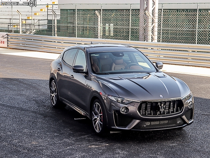 【國內新訊】Maserati最強旗艦「Levante Trofeo」898萬元起正式登台，3.9秒破百、極速304km/h的超級SUV！