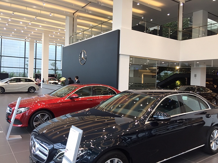 Mercedes Benz C200 EQ Boost 購車心得及開箱喜悅分享。