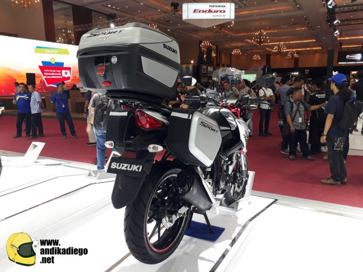 Suzuki Bandit 150 Touring Edition