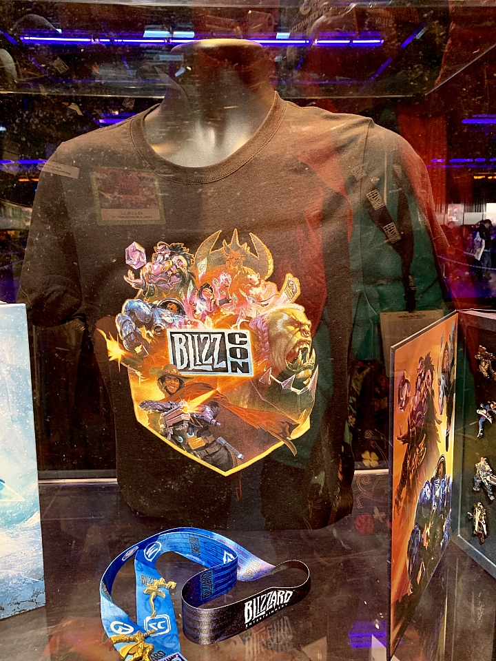 【Bz18】買不到好扼腕！BlizzCon限定販售周邊商品分享