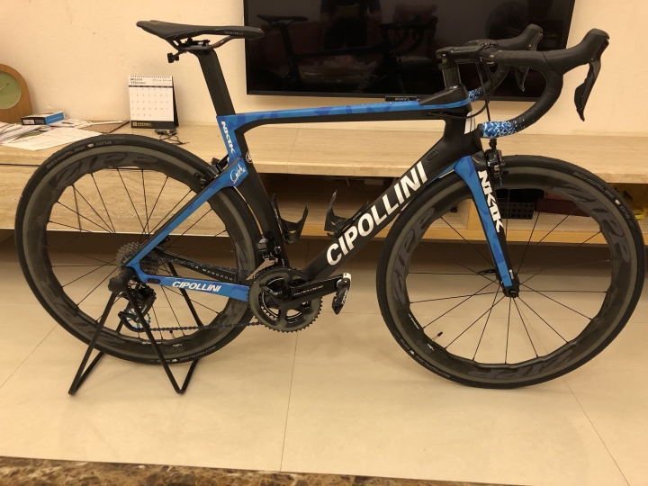 藍迷彩的Cipollini NK1K