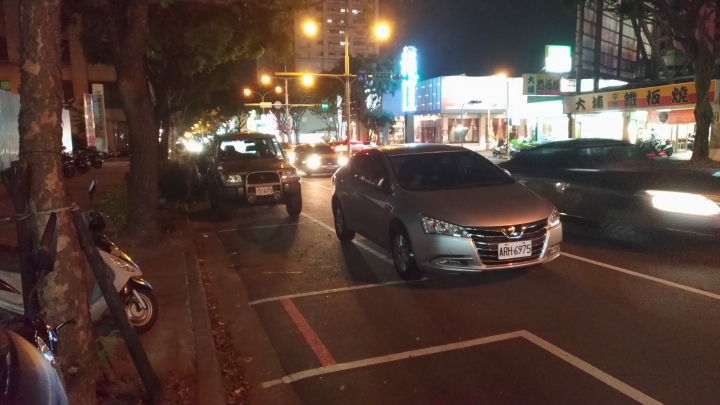 有錢買車   沒錢付停車費 ?