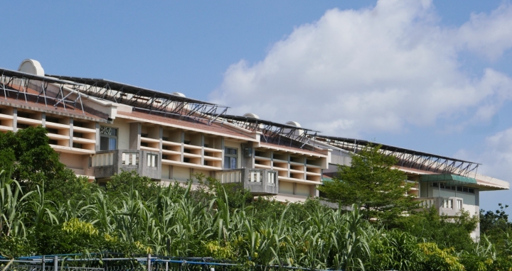 缺電 - 無所不用其極建置太陽能面板 高雄仁武大灣國中