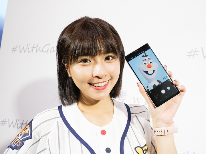 Galaxy Note 9推「初雪白」迎聖誕 過節前來Galaxy Studio踩飛輪釋放熱量