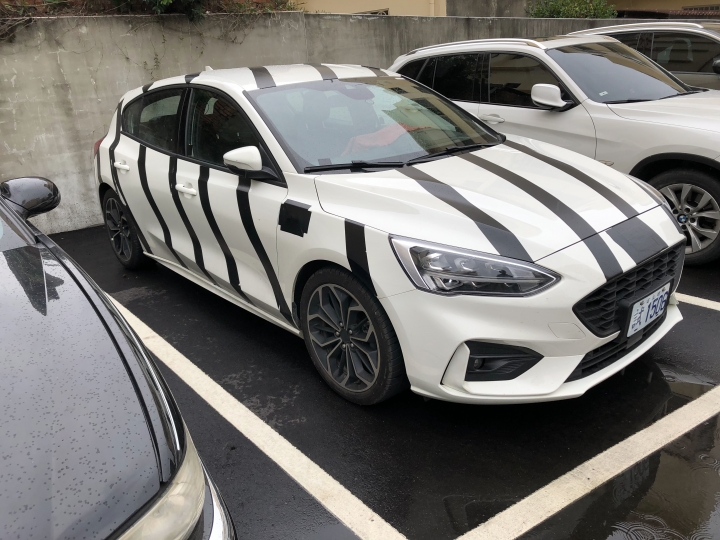 巧遇測試車
