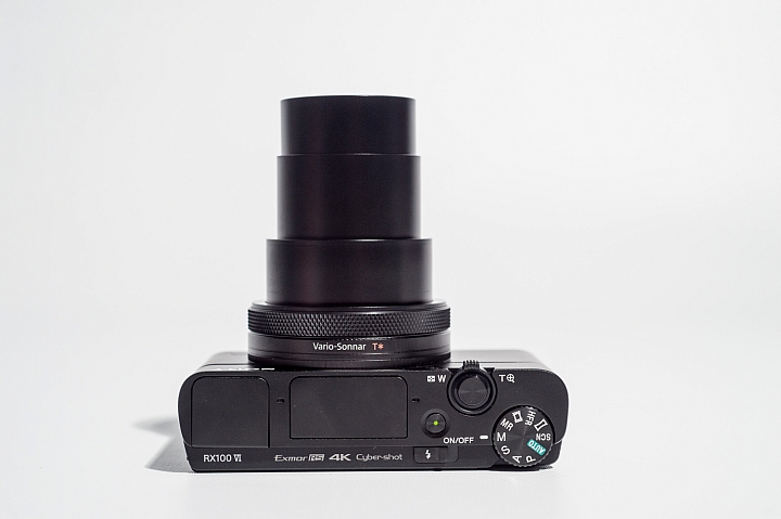 [ 開箱 ] 濃縮視野的菁華 Sony RX100m6