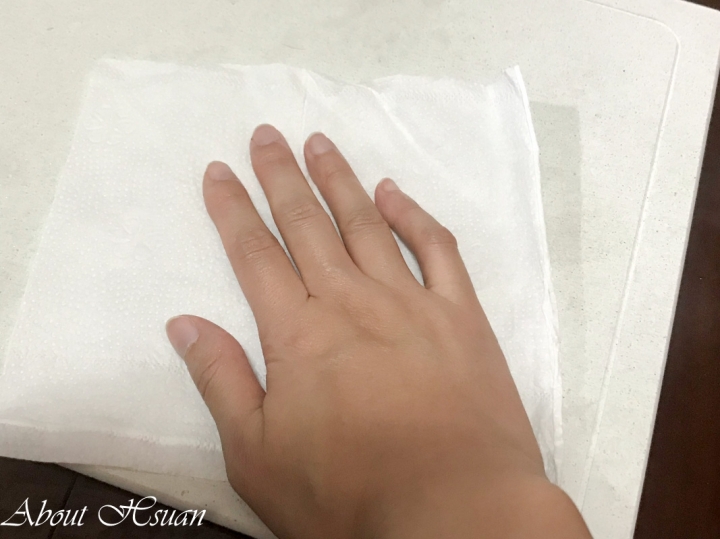 硅藻土地墊加了蛭石，吸水效果也加強了