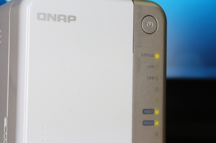 實測平價級NAS《QNAP TS-251B》透過PCIe無限延展機能