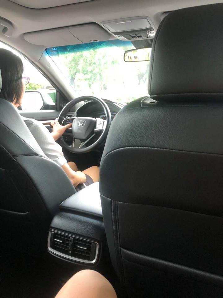 本魯歷經11種廠牌14種款式的賞車及買車之旅