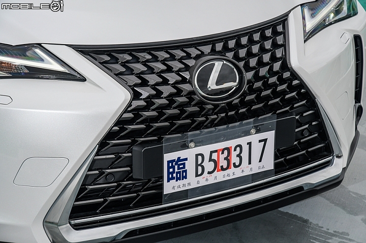 Lexus UX200 日裔歐風新級距 入門菁英強襲市場