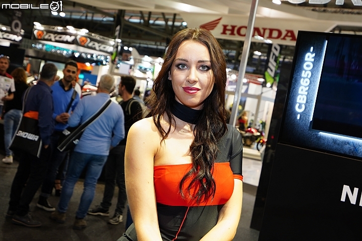 【EICMA2018】義大利米蘭國際摩托車展 Show Girls 福利社! 【EICMA2018】義大利米蘭國際摩托車展 Show Girls 福利社!