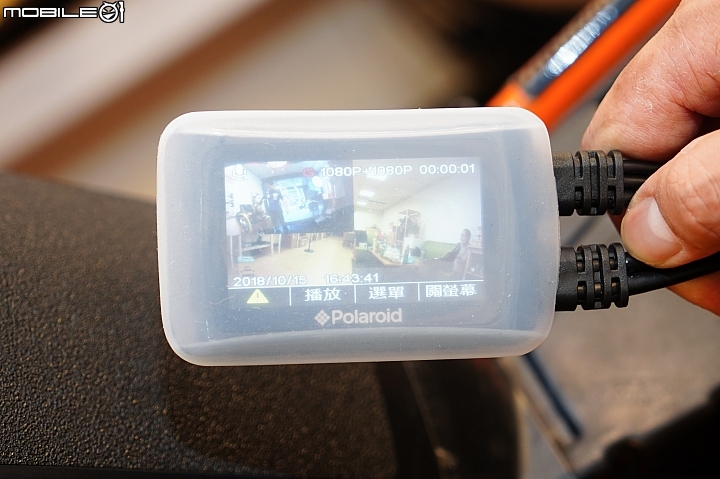 6G AR鍍膜鏡頭搭載 Polaroid MS276WG 雙鏡行車記錄器測試