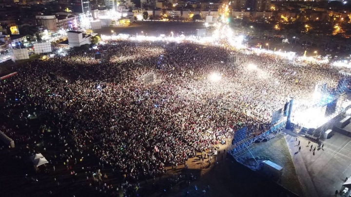 陳其邁造勢會場已經超過20萬人, 持續增加中