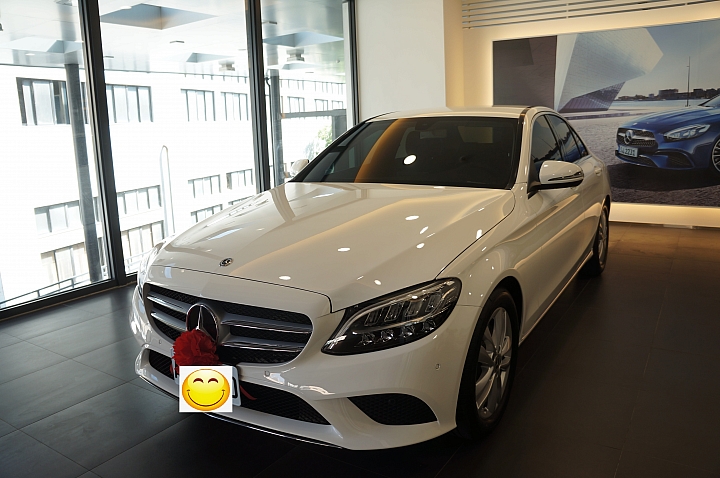 Mercedes Benz C200 EQ Boost 購車心得及開箱喜悅分享。