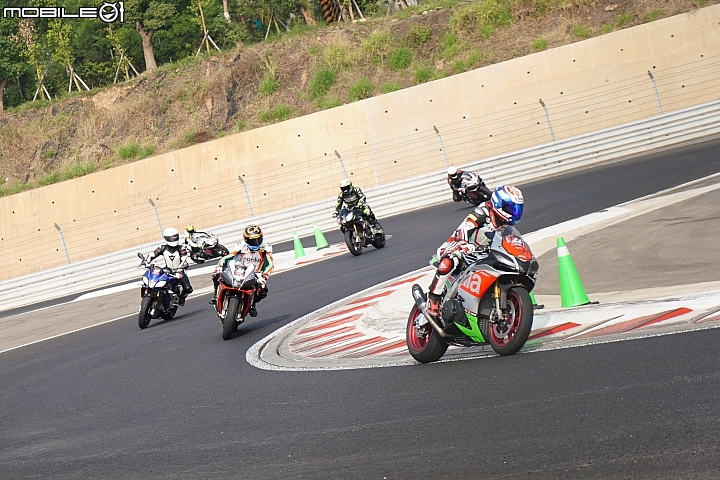 【採訪】2018 Aprilia 賽道日！義大利獅群的麗寶賽道初體驗！