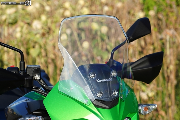 Kawasaki Versys-X 300 Tourer 配備滿載的越野旅行者