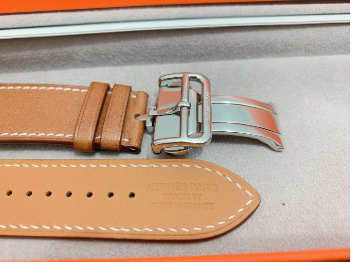 Apple Watch 4 HERMÈS 44mm 小牛皮革 不專業開箱