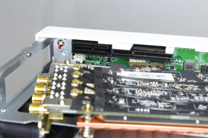 實測平價級NAS《QNAP TS-251B》透過PCIe無限延展機能