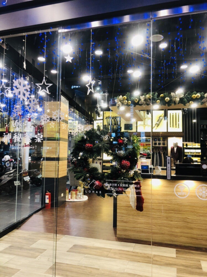 ((分享))  台中樂活LOHAS東山店 ，舒適的環境.亮麗的裝潢