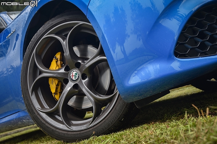 Alfa Romeo 155/156/159/Giulia四代齊聚 一場義無反顧的愛