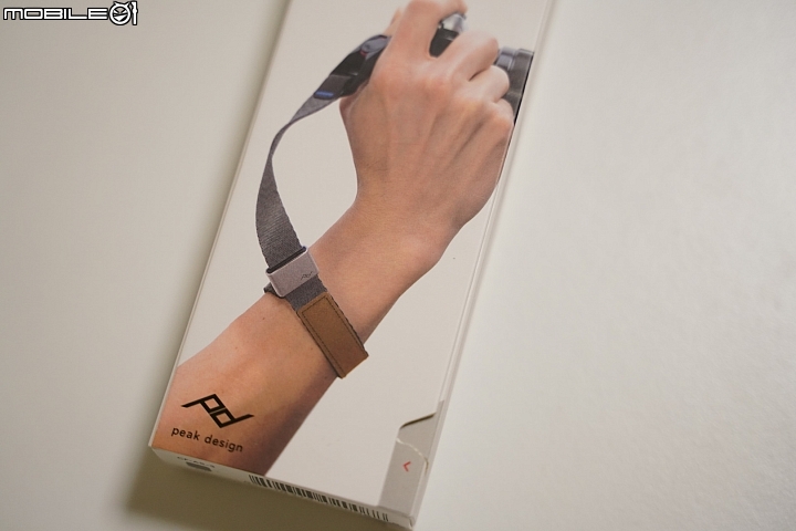 質感十足 PEAK DESIGN 快裝潮流腕帶Cuff (象牙灰) 開箱