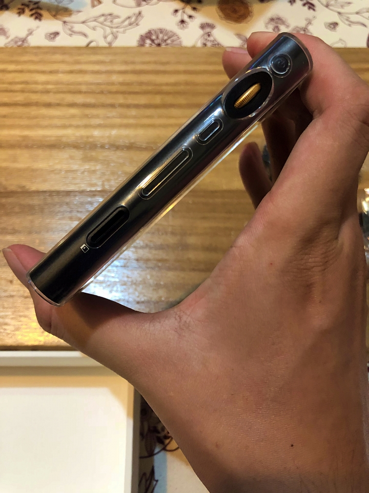 Fiio M9 Hi-Fi 無損音質高解析音樂播放器，支援2.5mm平衡輸出及藍牙傳輸