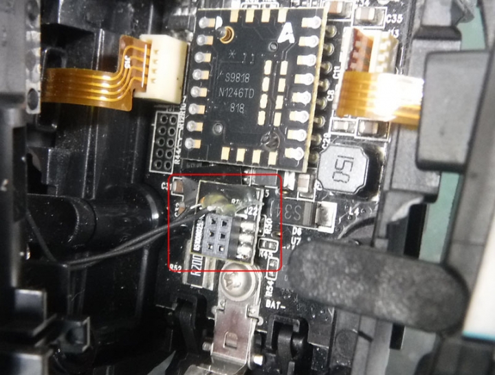 Razer Ouroboros電競滑鼠更換微動開關