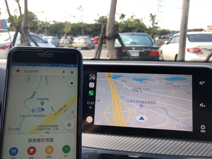 老朋友google maps vs apple地圖 (eclipse cross上的car play主機)