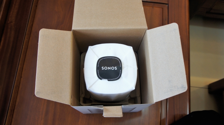「開箱」SONOS ONE 智慧無線喇叭開箱及微心得分享