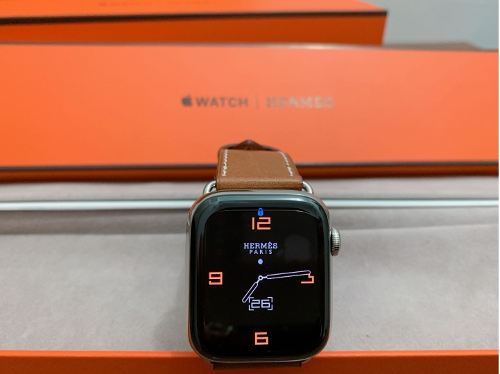 Apple Watch 4 HERMÈS 44mm 小牛皮革 不專業開箱