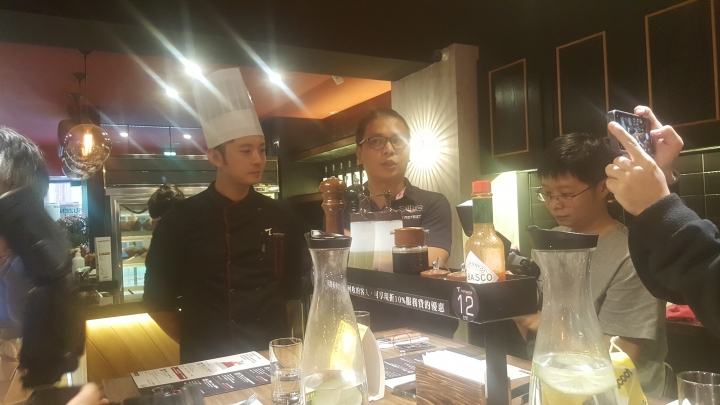 [試吃]ToTsuZen Steak 現切現煎以克計價濕式熟成牛排 投票日的嘗鮮初體驗