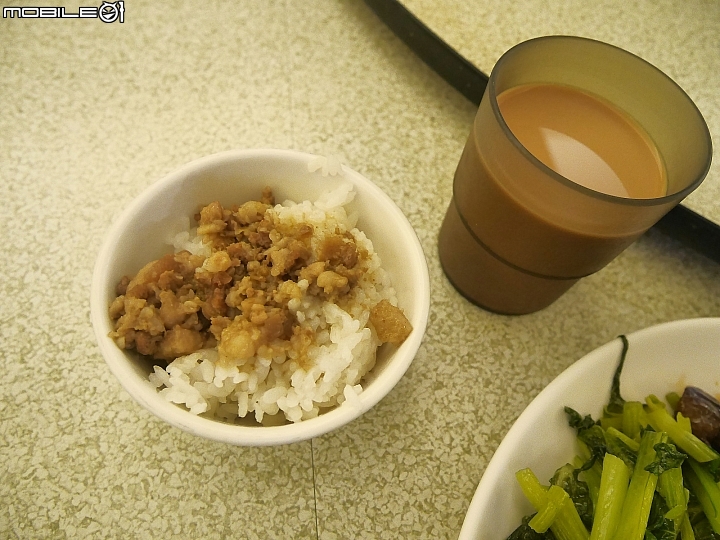 [住宿]臺東市 松夏大飯店，附宵夜場和豐盛早餐，交通方便的住宿好選擇