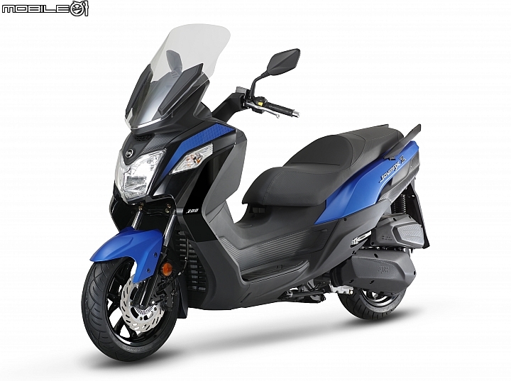 【快訊】SYM 米蘭車展新車款 JOYMAX Z 300 ABS 黃牌上市在即？經銷商預購開始！