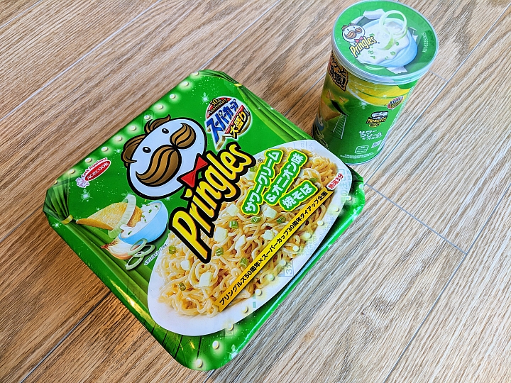 【Lawson便利店】只有日本才敢賣！品客酸奶油洋蔥口味的泡麵再現度有多高呢？