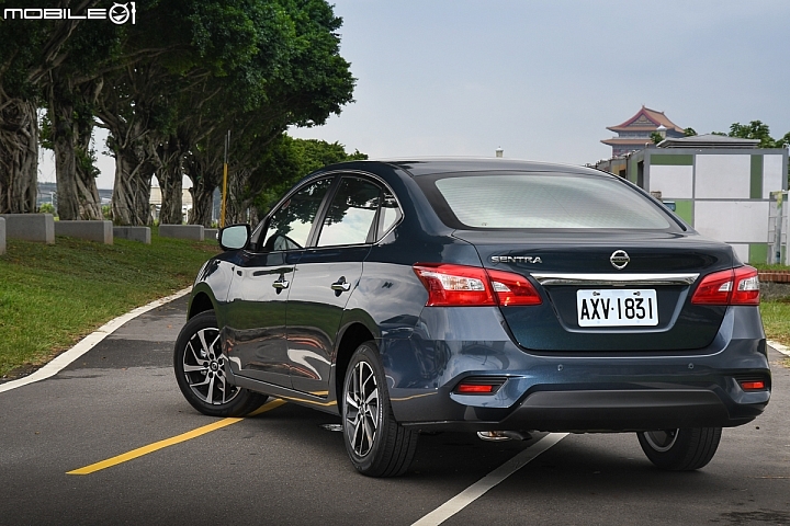 Nissan Sentra新年式車款試駕,安全升級不只長青還更稱職