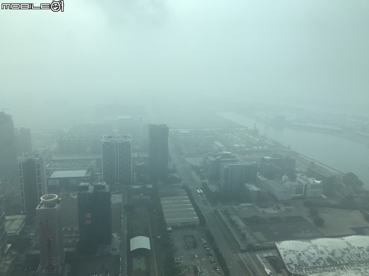 高雄的空氣比台中還嚴重的多...